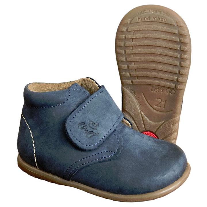 Pierwsze buty dla dziecka