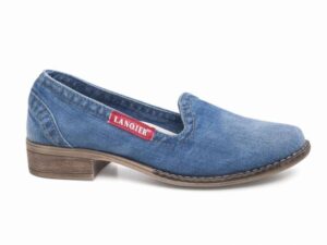 Jakie buty idealnie pasują do spodni z dziurami?