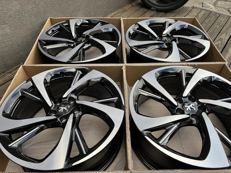 Jak dobrać idealny rozmiar felg do Peugeot 5008?