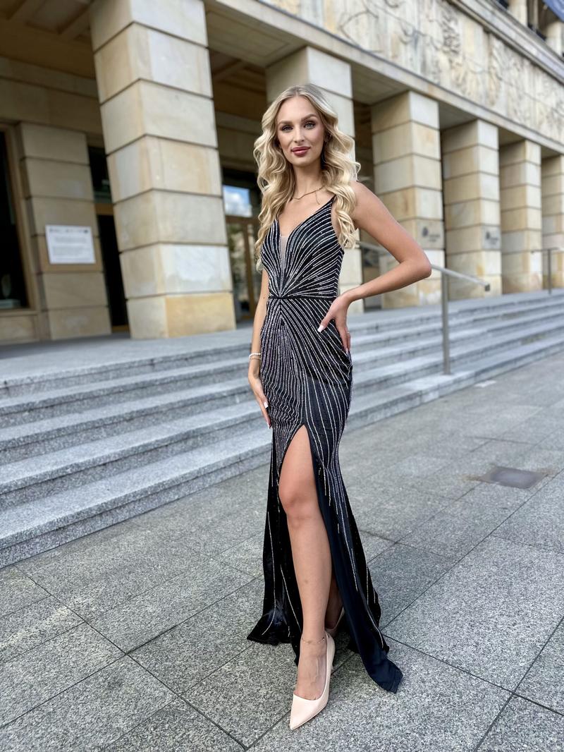 Szycie sukni wieczorowej