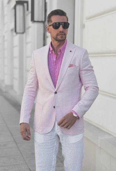 Buty do różowej marynarki