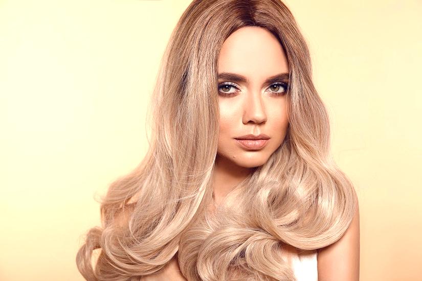 Farbowanie włosów na blond